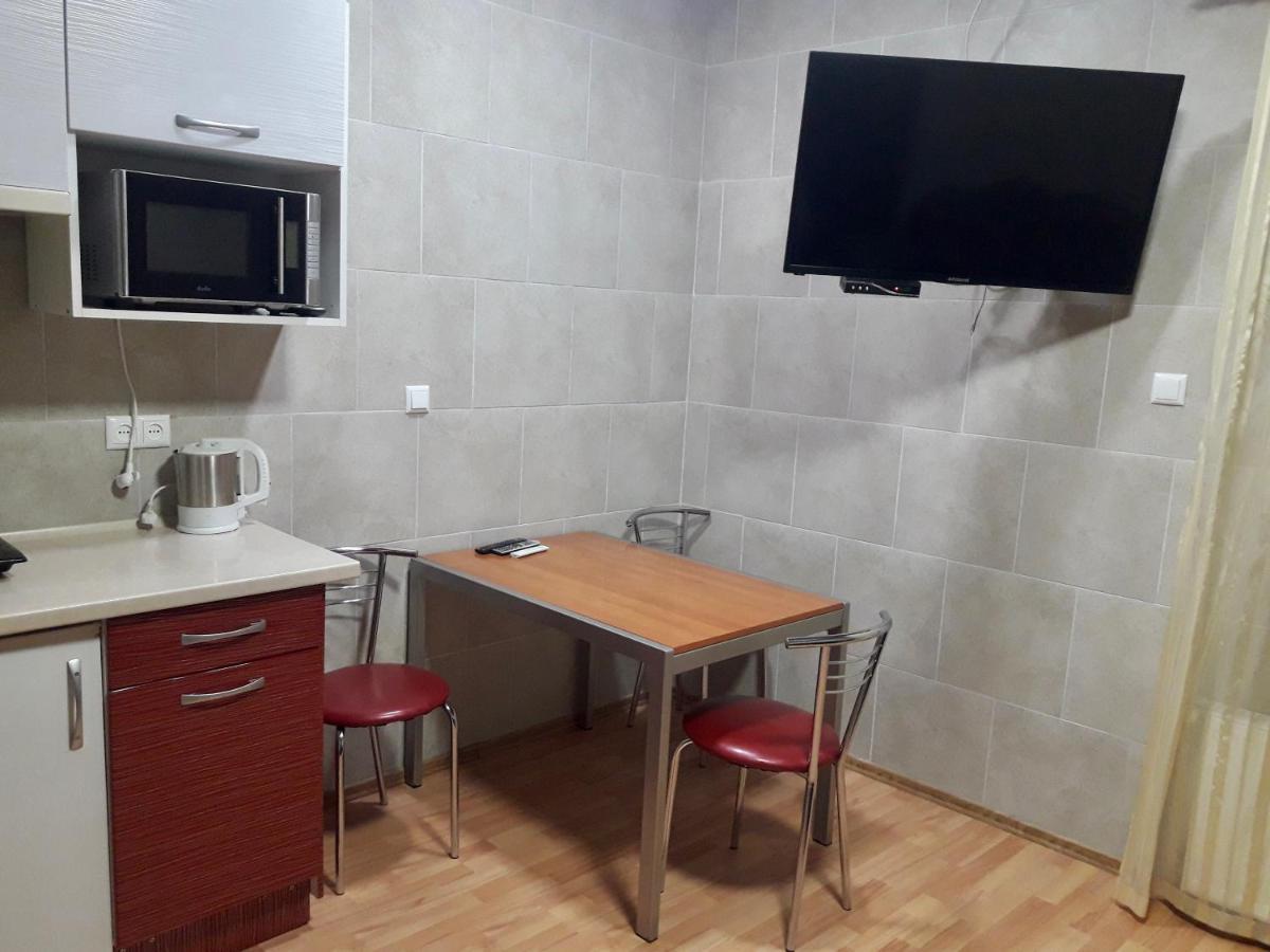 Smart Studio-Біля Вокзалу-Недалеко Від Центру-Городоцька 131 Lviv Exterior foto