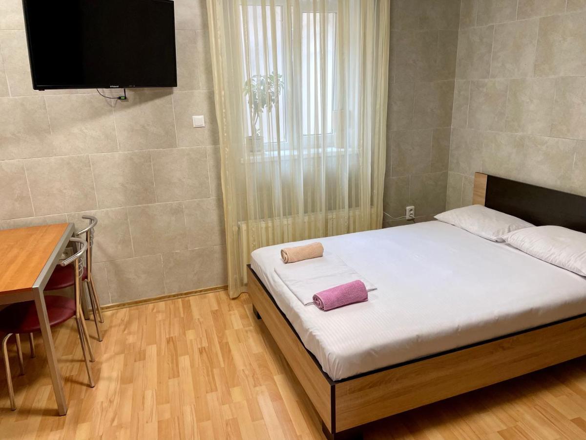 Smart Studio-Біля Вокзалу-Недалеко Від Центру-Городоцька 131 Lviv Exterior foto